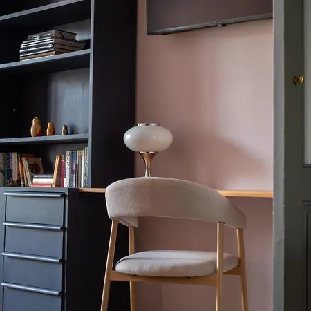 Apartmán Retro-chic 1br Next To Vasil Levski Blvd By Flat Mаnager