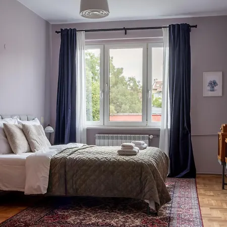 Apartmán Retro-chic 1br Next To Vasil Levski Blvd By Flat Mаnager