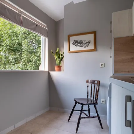 Retro-chic 1br Next To Vasil Levski Blvd By Flat Mаnager Sofie