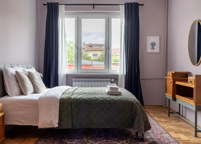 Daire Retro-chic 1br Next To Vasil Levski Blvd By Flat Mаnager
