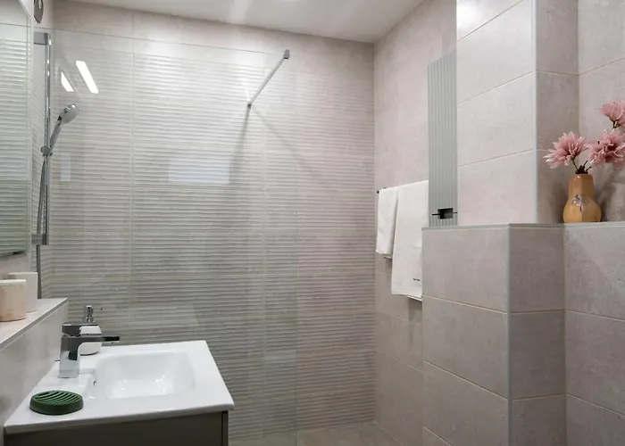 Retro-chic 1br Next To Vasil Levski Blvd By Flat Mаnager Daire *